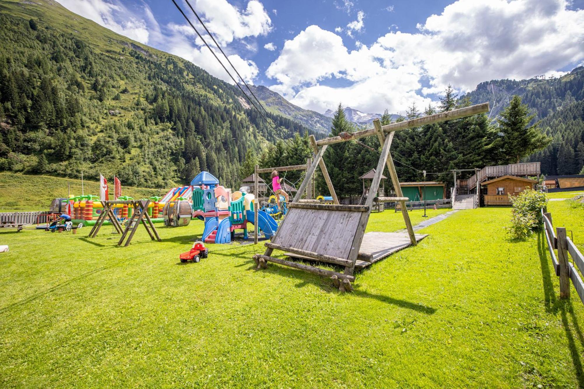 Kinder- & Gletscherhotel Hintertuxerhof Kültér fotó